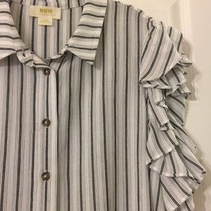 Anthropologie Tops - Anthropologie Maeve black/white stripe top Anthropologie Tops - Anthropologie Maeve black/white stripe top